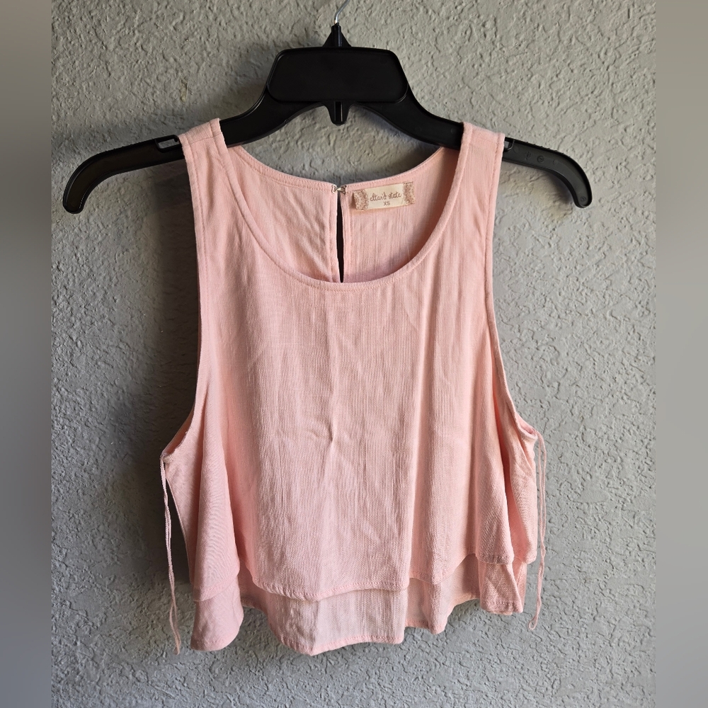 New XS Attar'd State Crop Tank Top